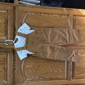 Carhartt brand onesie and bibs set. Brand new, never worn.